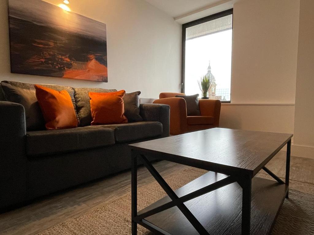 Kingsbridge Point - Cosy One Bed Apartments Near Town Centre, Swindon Exterior photo