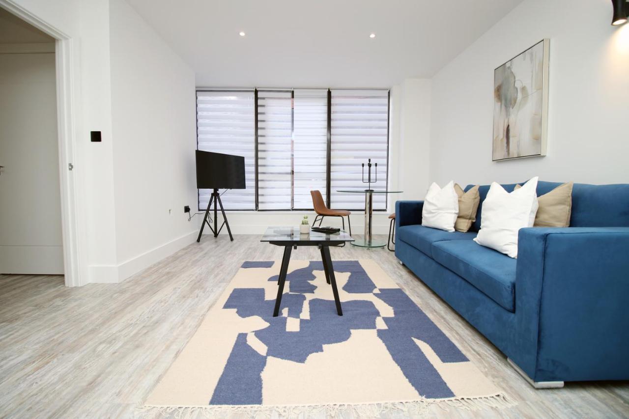 Kingsbridge Point - Cosy One Bed Apartments Near Town Centre, Swindon Exterior photo